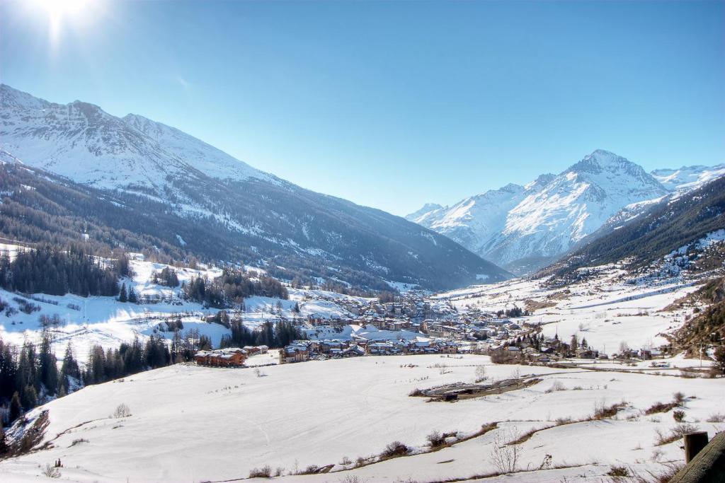 Residence Les Balcons De Val Cenis Le Haut Ланслевиллар Экстерьер фото